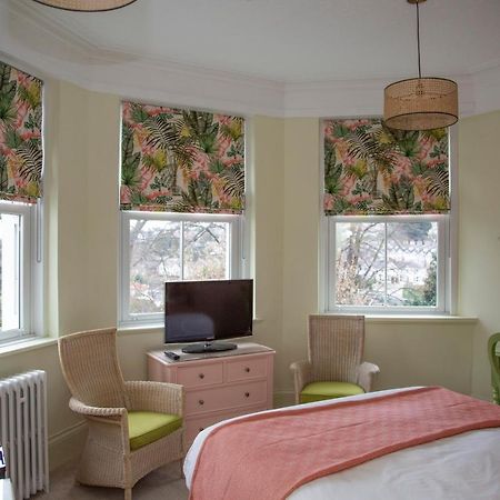 Bed and Breakfast Carlton Court Торкі Екстер'єр фото