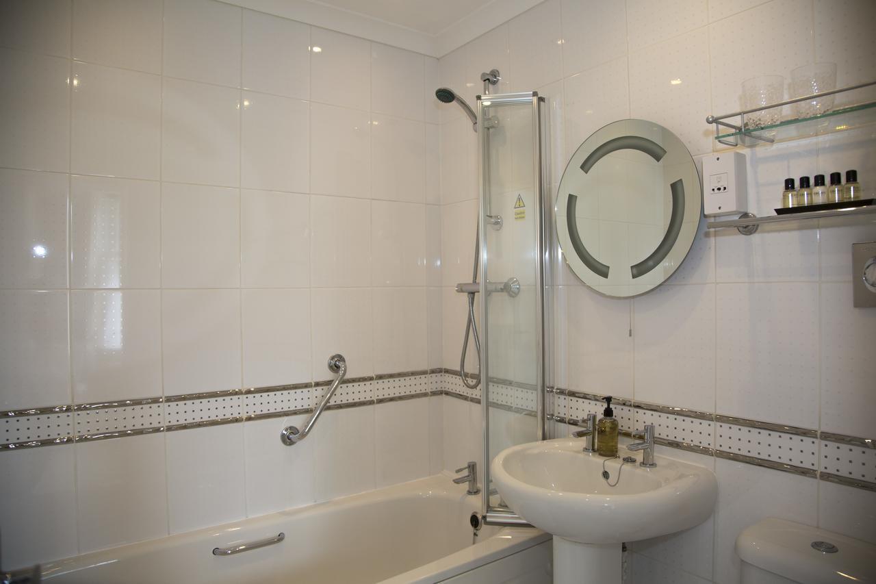 Bed and Breakfast Carlton Court Торкі Екстер'єр фото